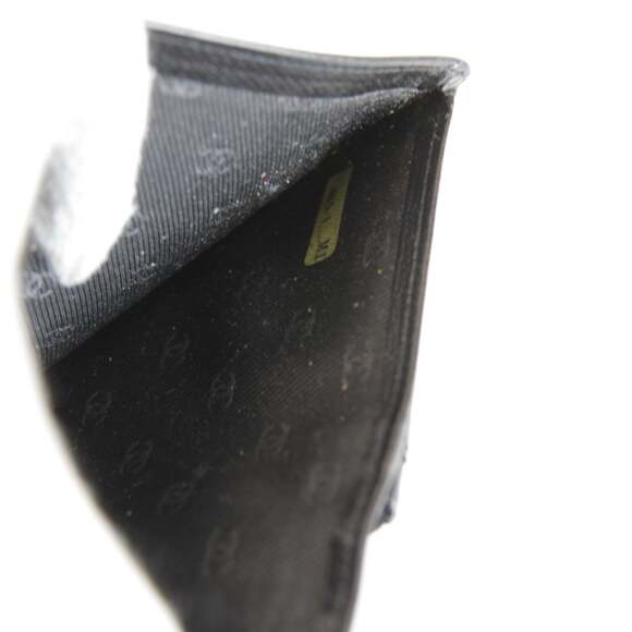 CHANEL Authentic Black Leather Wallet - Picture 12 of 16